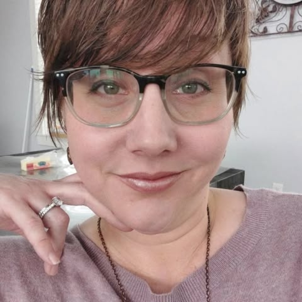 Meet your Posher, Carrie